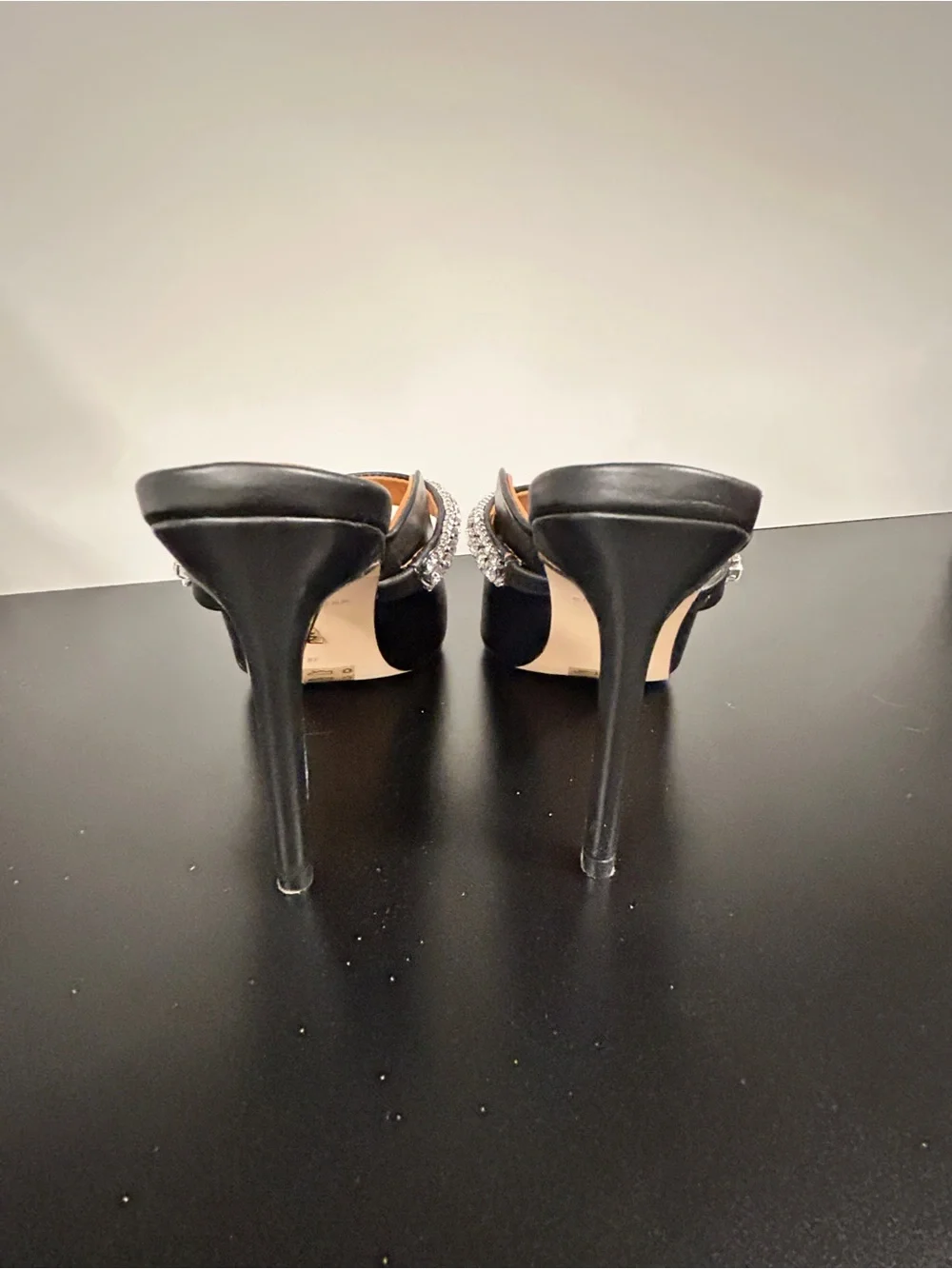 Kurt Geiger London Black Women's Duke Slip On Pointed Toe Pumps size 7